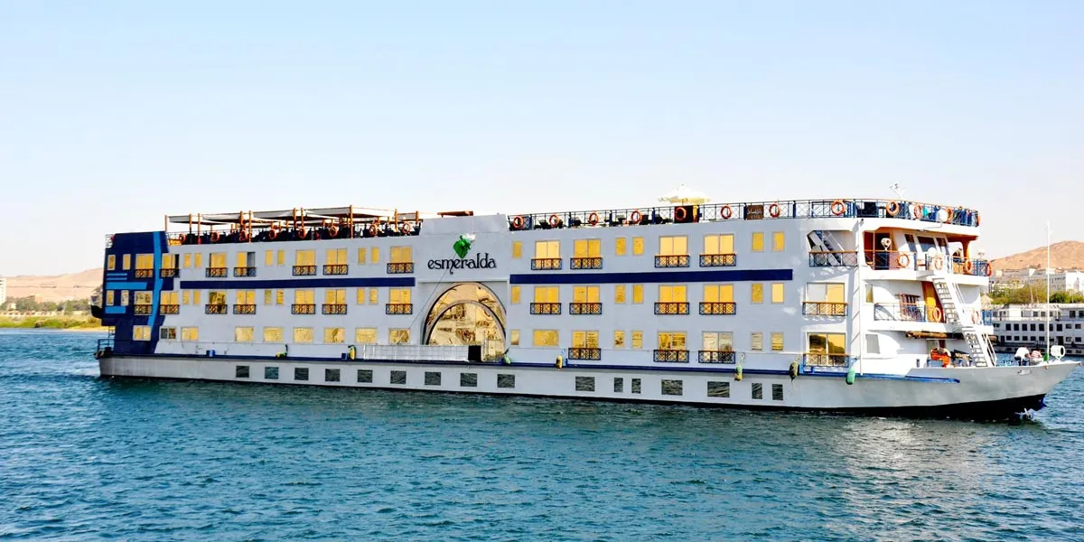 DAY 5 | CAIRO TO ASWAN & NILE CRUISE